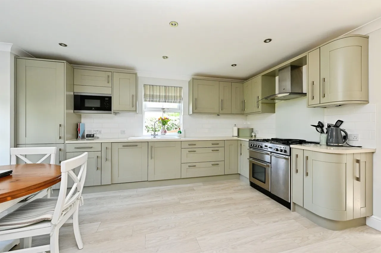 Hunters Rise, West Winch, PE33, photo 3