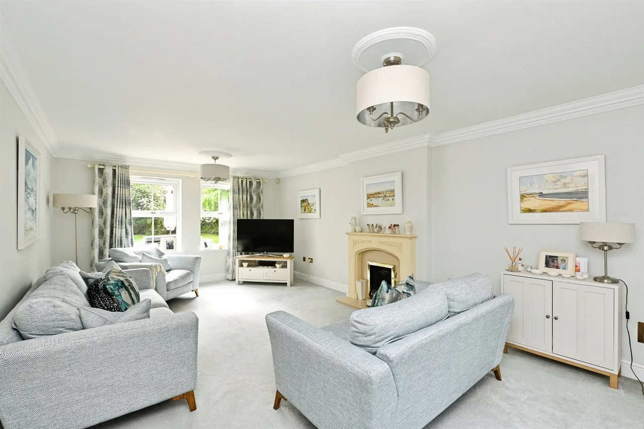 Hunters Rise, West Winch, PE33, photo 7