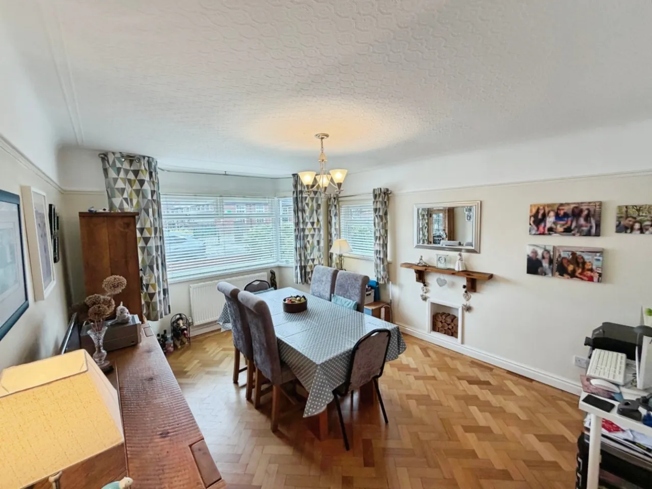 Clydesdale, Whitby, CH65, photo 5