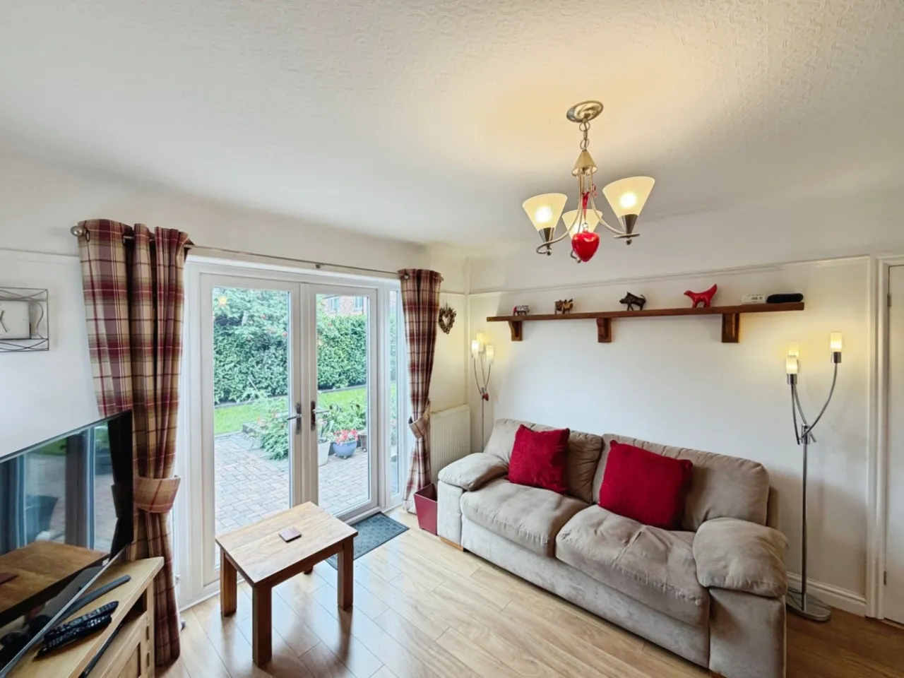 Clydesdale, Whitby, CH65, photo 9