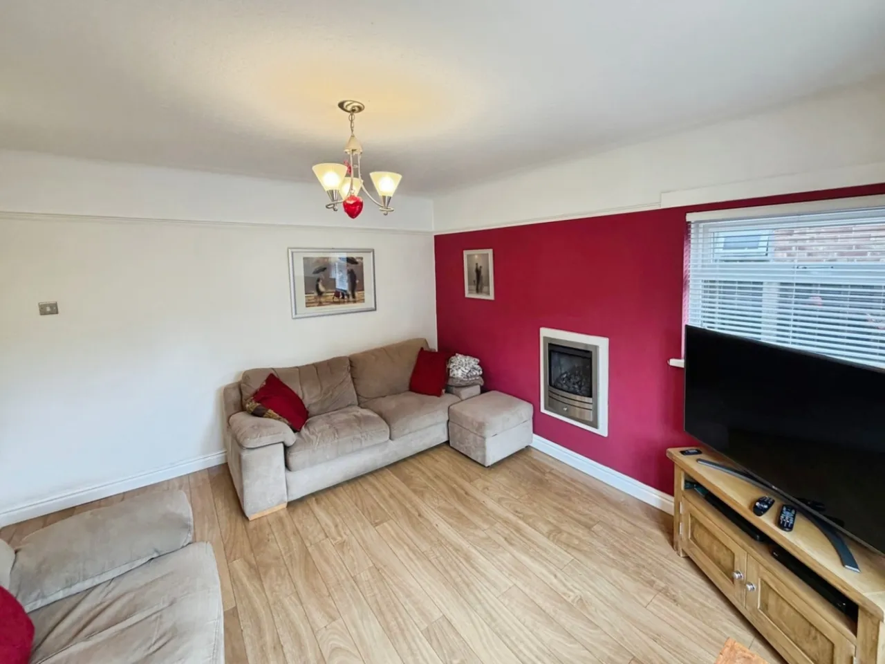 Clydesdale, Whitby, CH65, photo 10