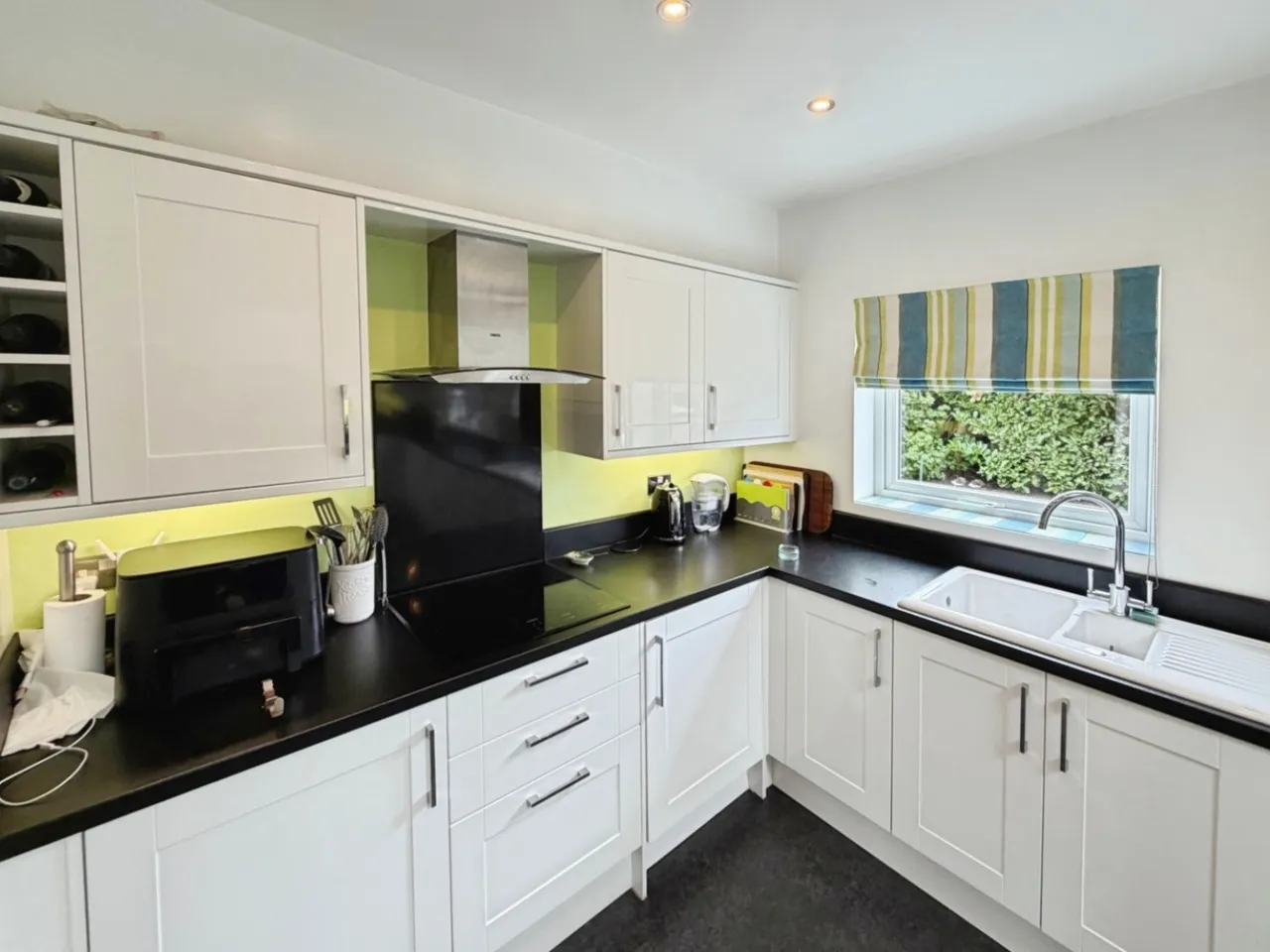 Clydesdale, Whitby, CH65, photo 12