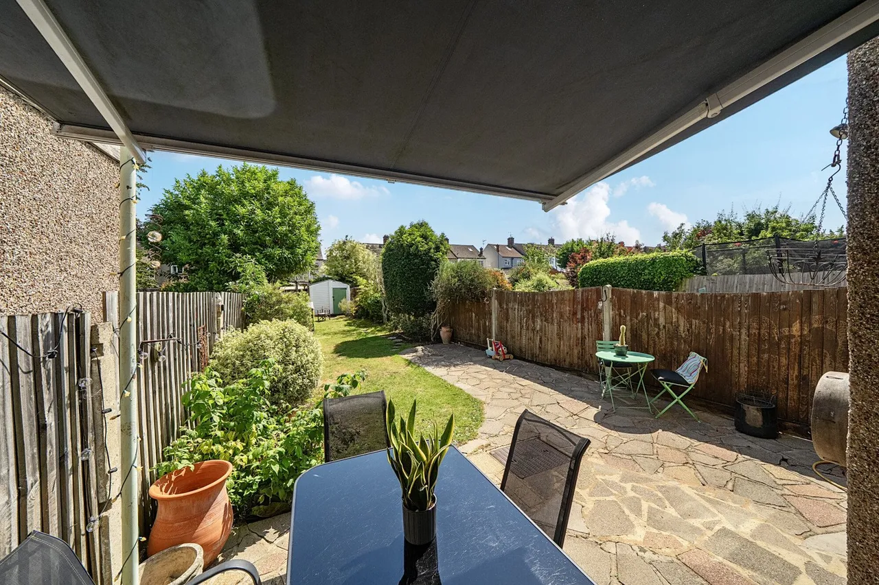 Milborough Crescent, SE12, photo 17