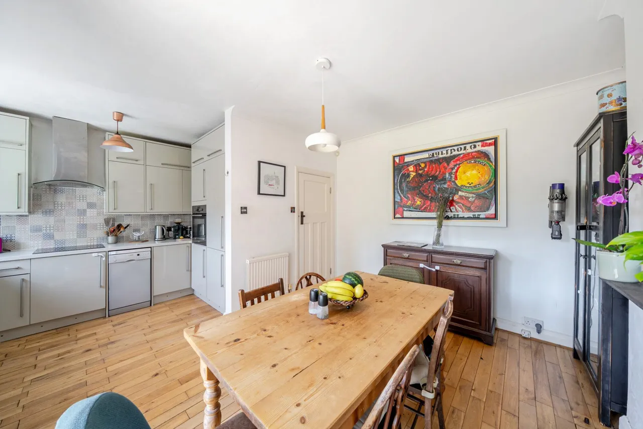 Milborough Crescent, SE12, photo 14