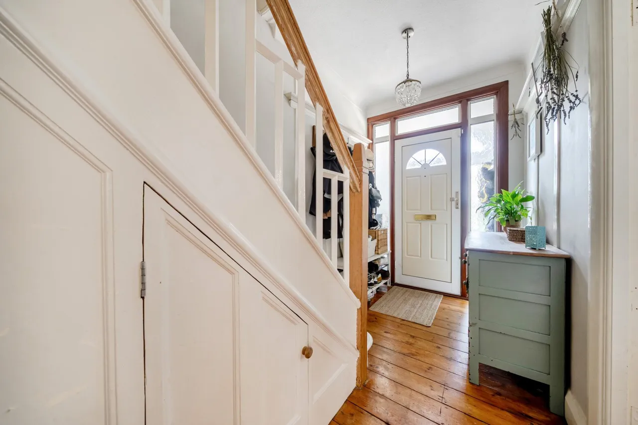 Milborough Crescent, SE12, photo 11