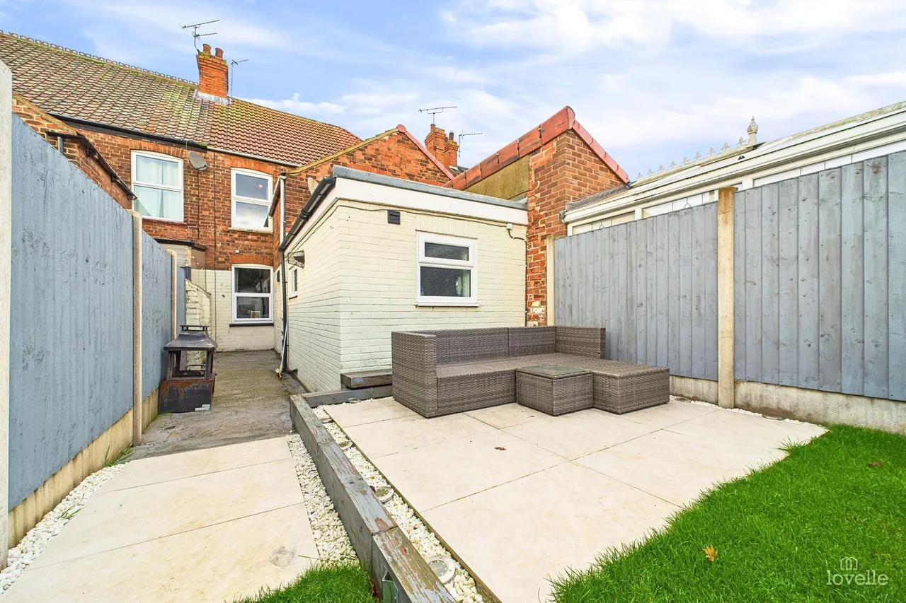 West Acridge, Barton-Upon-Humber, DN18, photo 22