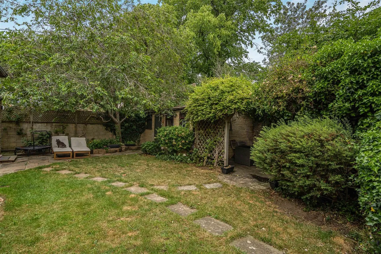 Alchester Road, Chesterton, photo 10