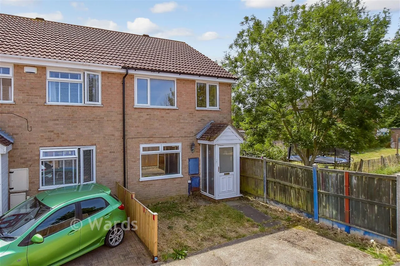 3 bed house for sale, Coniston Drive, Aylesham, CT3