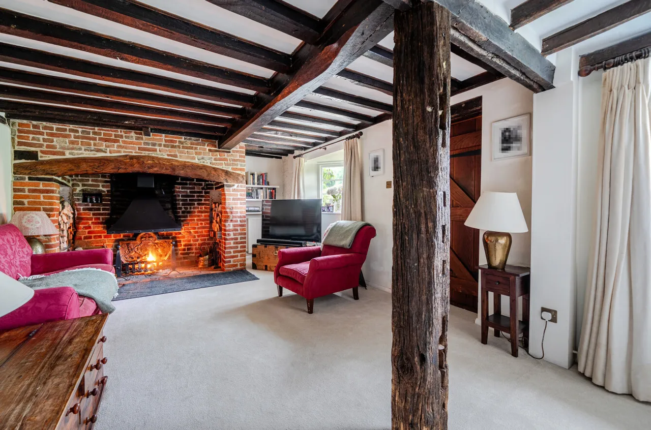 The Street, Thursley, GU8, photo 9