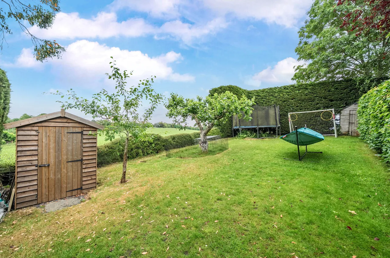 The Street, Thursley, GU8, photo 30