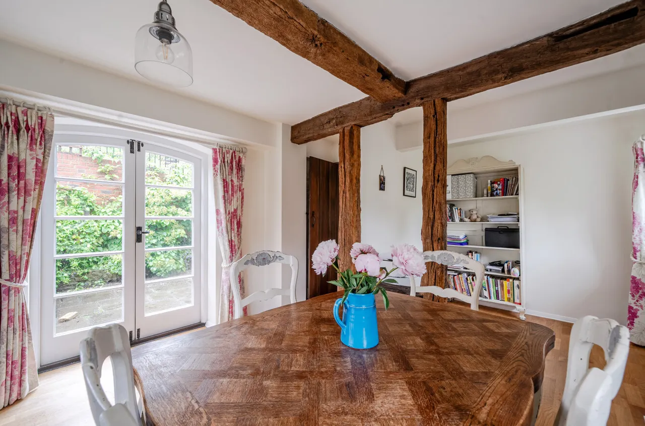 The Street, Thursley, GU8, photo 3