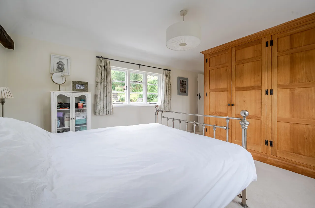 The Street, Thursley, GU8, photo 19