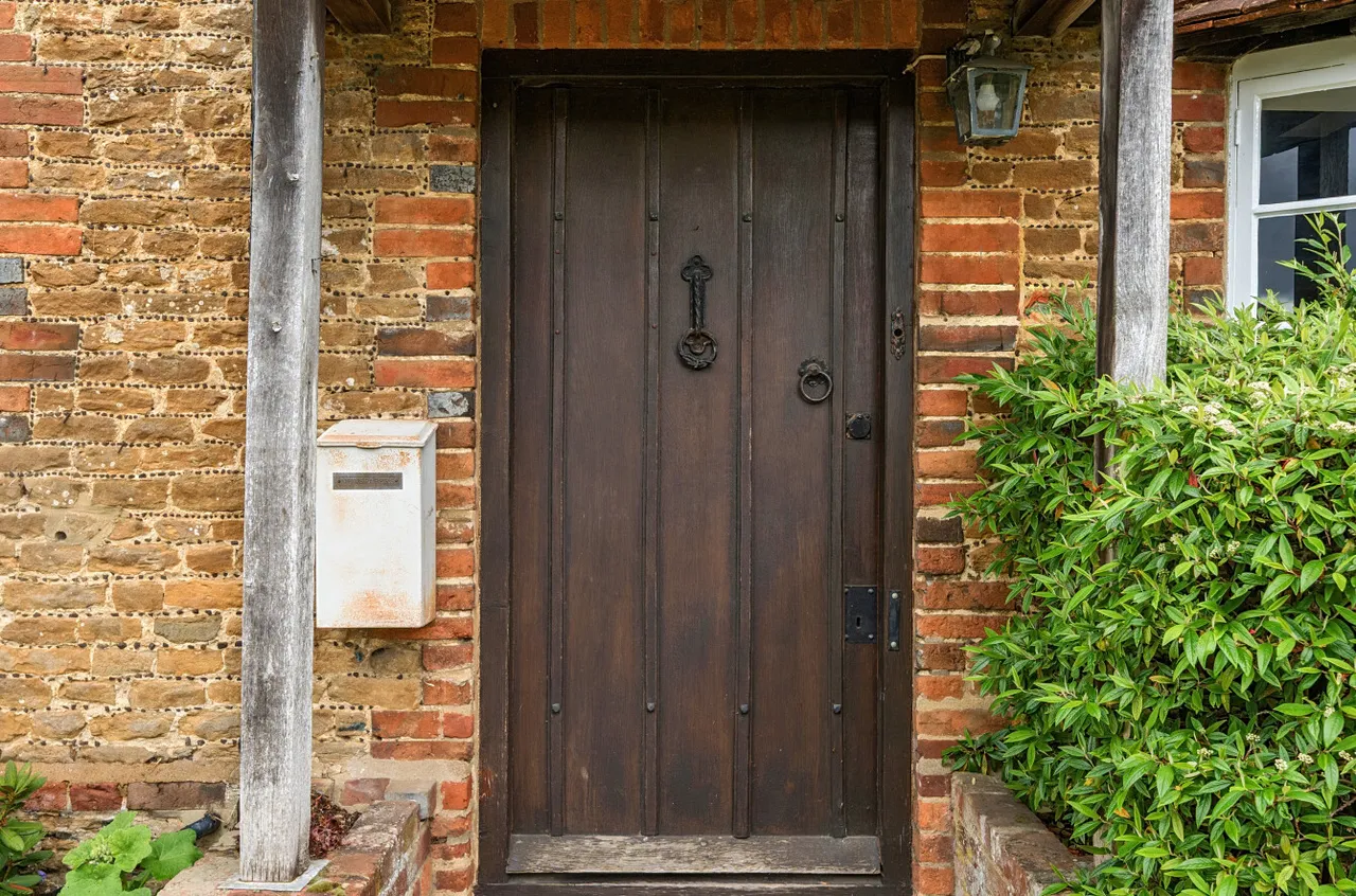 The Street, Thursley, GU8, photo 35