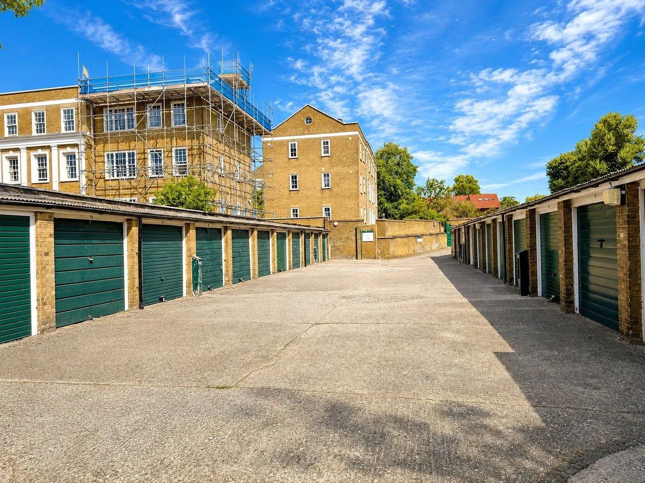 Vanbrugh Fields, London, SE3, photo 18