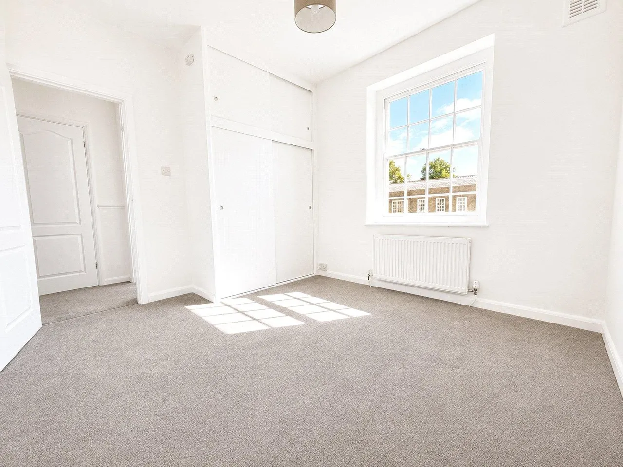Vanbrugh Fields, London, SE3, photo 6
