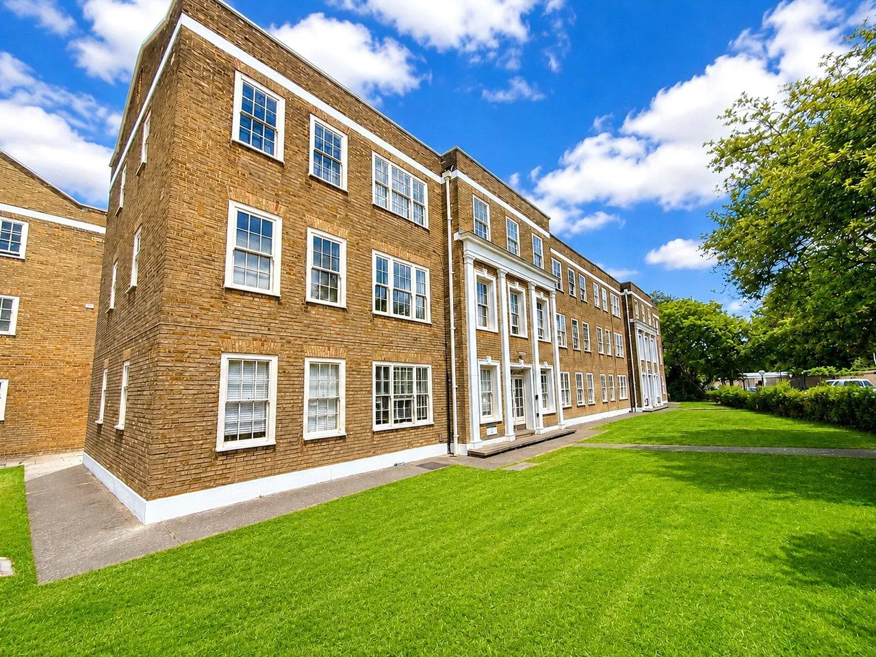 Vanbrugh Fields, London, SE3, photo 9