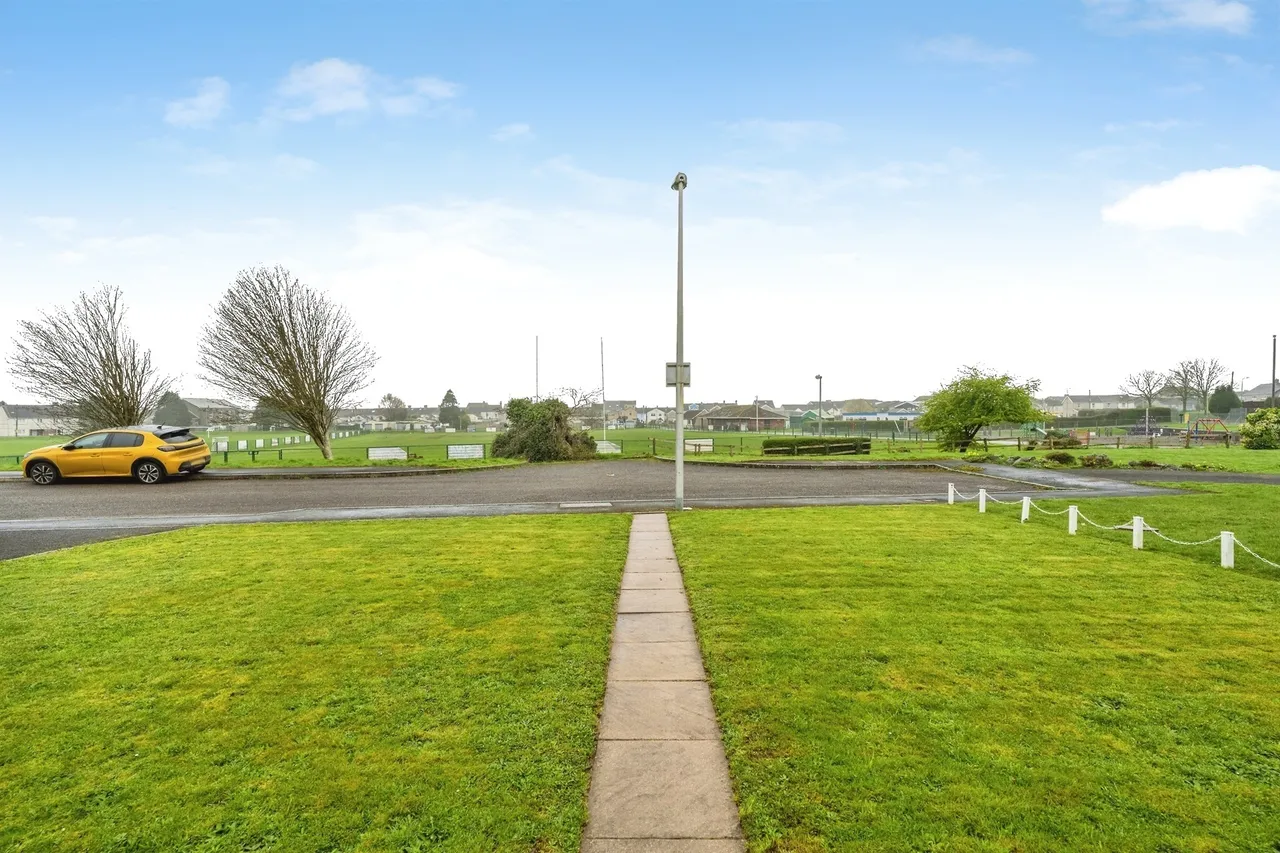 Parc Tyisha Burry Port, SA16, photo 18