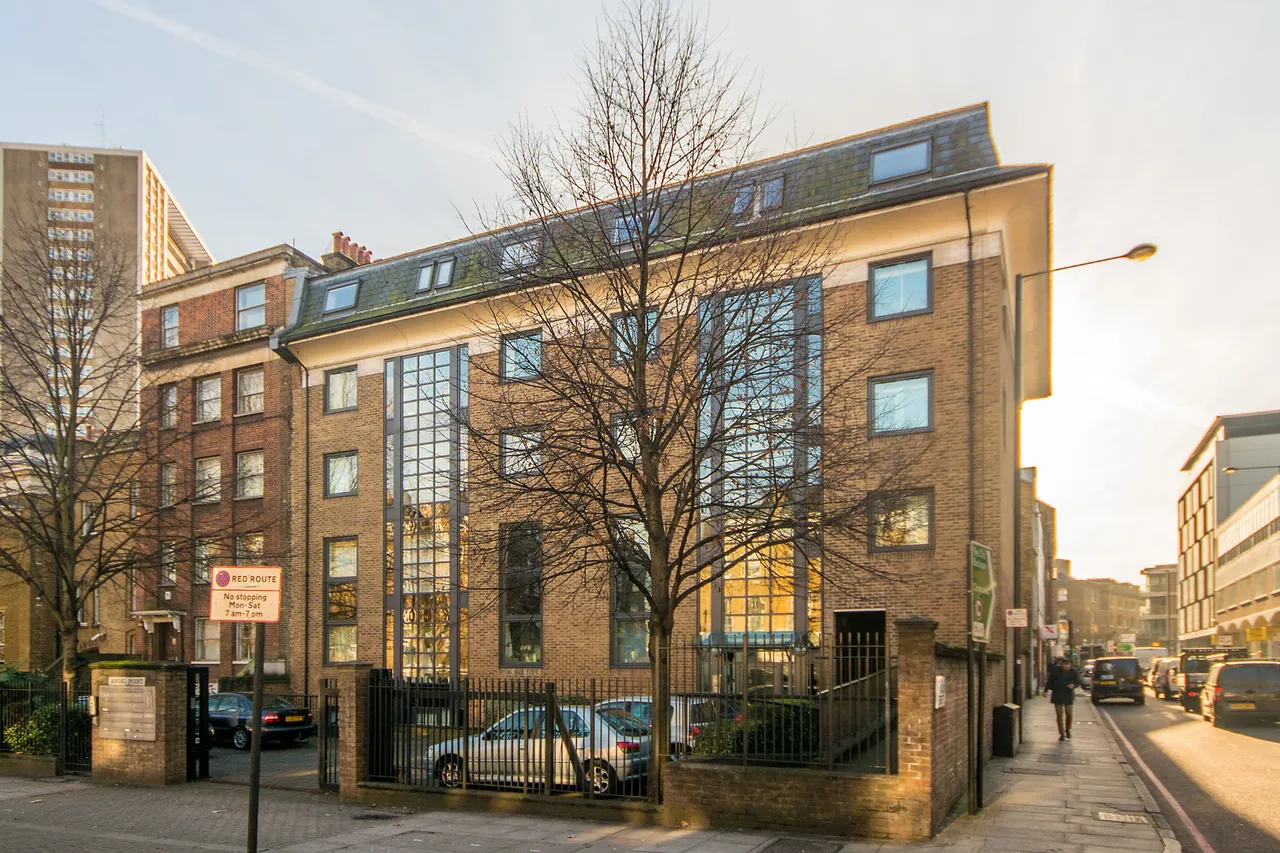1 bed flat to rent — 11 Angel Point, 330-336 City Road, London