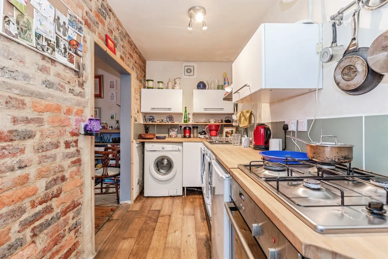 Elphinstone Road, Hastings, TN34, photo 2