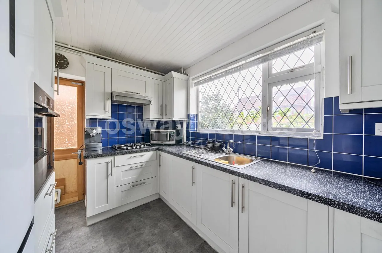 Abercorn Close, Mill Hill, NW7, photo 4