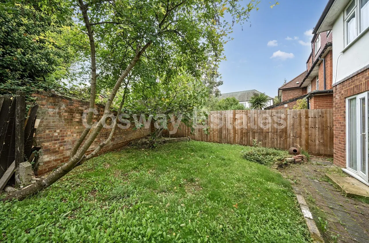 Abercorn Close, Mill Hill, NW7, photo 10