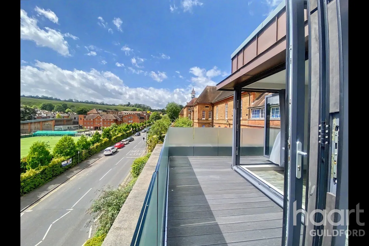 Denzil Road, Guildford, GU2, photo 11