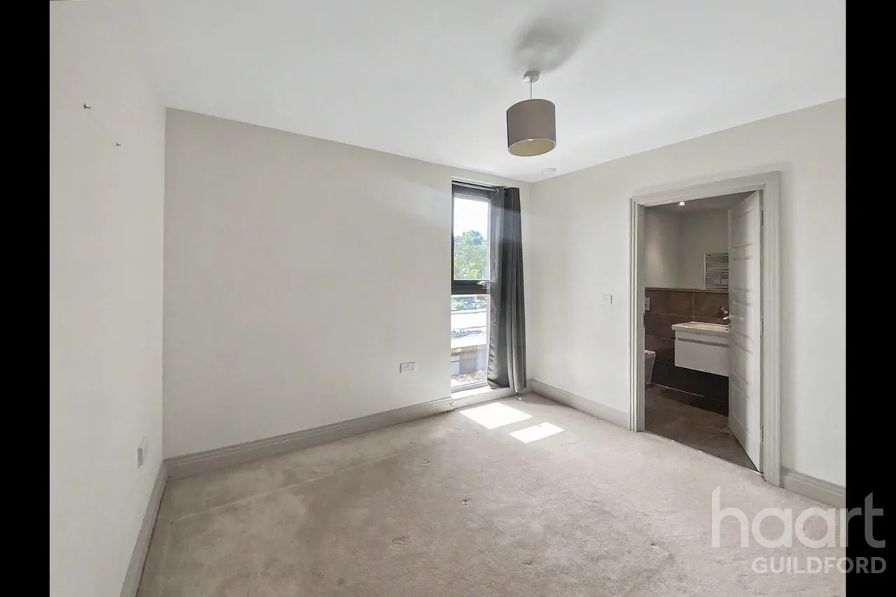 Denzil Road, Guildford, GU2, photo 7