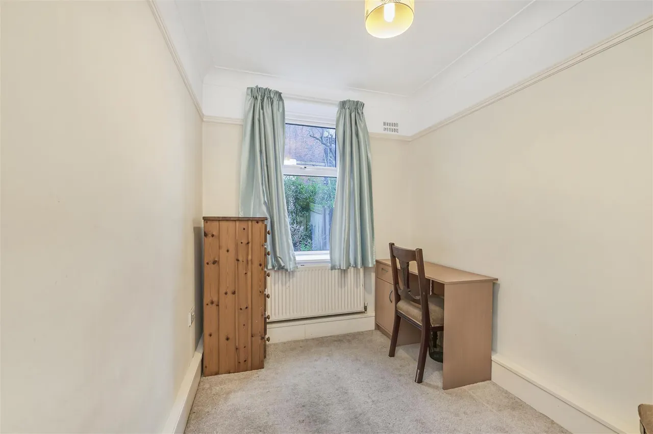 Rosemary Gardens, London, SW14, photo 7