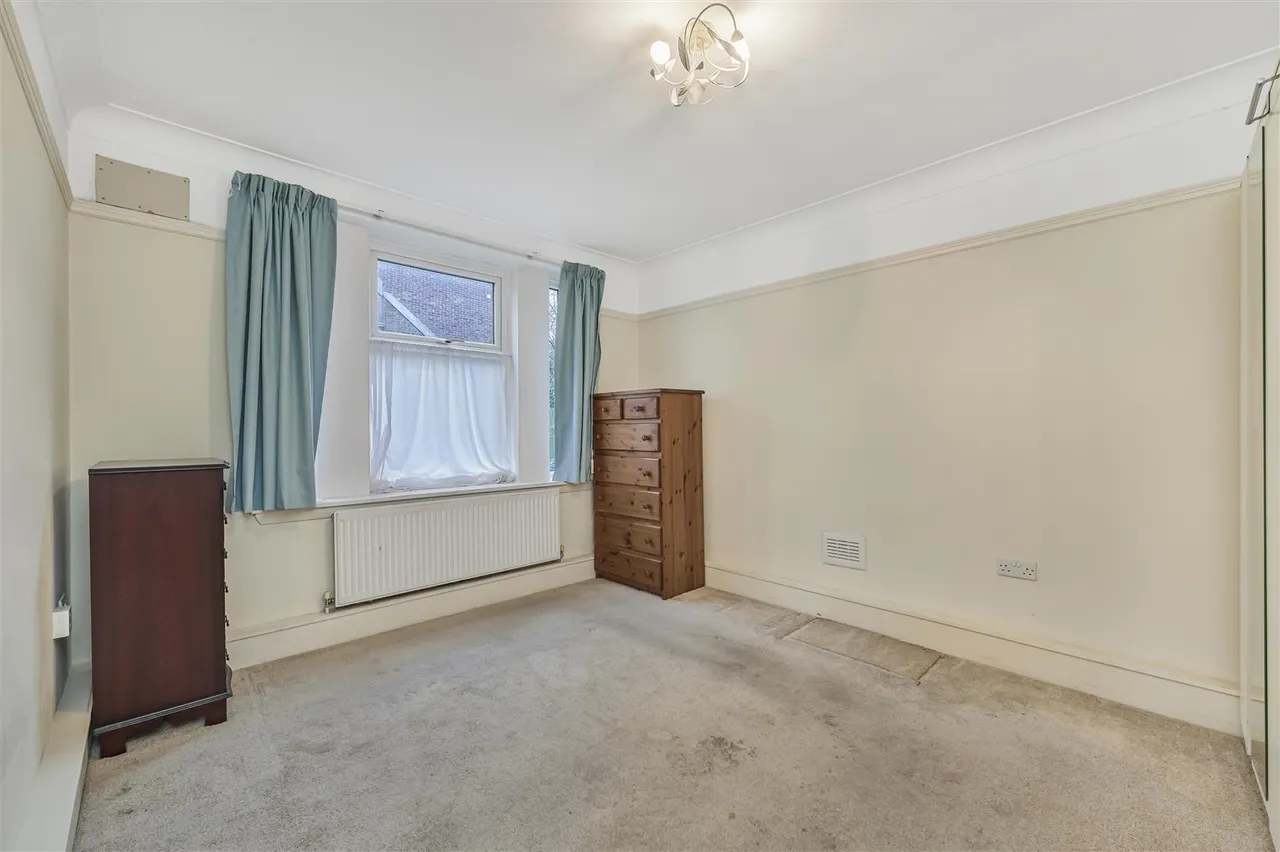 Rosemary Gardens, London, SW14, photo 6
