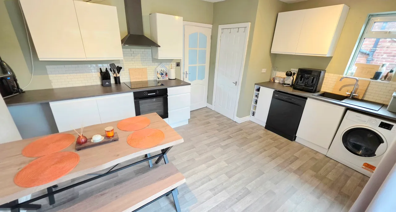 St. Georges Road, Droylsden, M43, photo 4