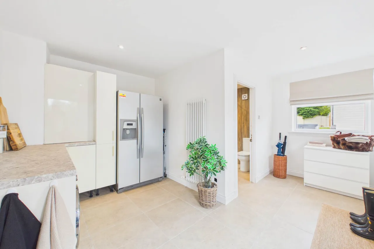 Jerviston Road, Motherwell, photo 14