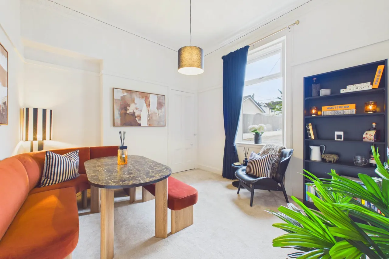 Jerviston Road, Motherwell, photo 9
