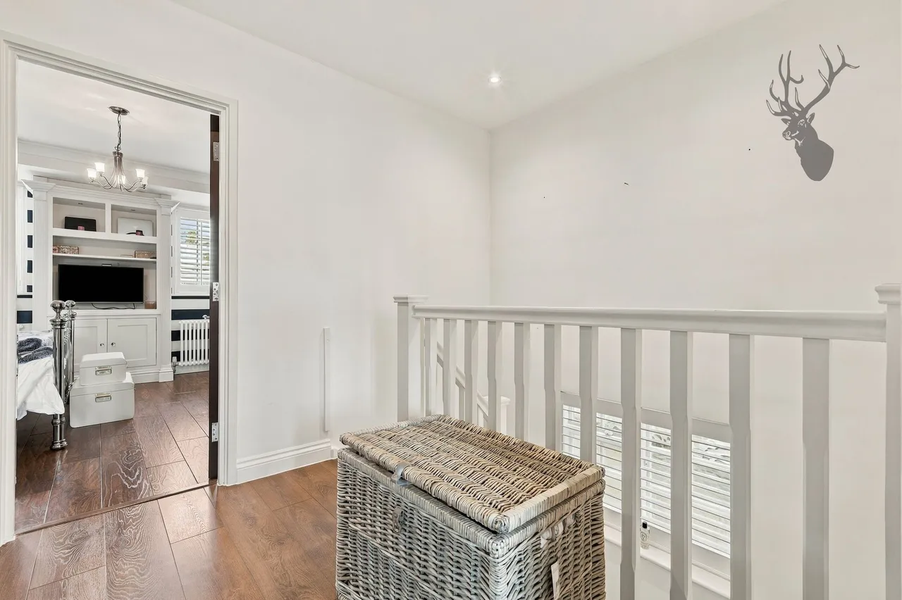 Buckhurst Hill, IG9, photo 9