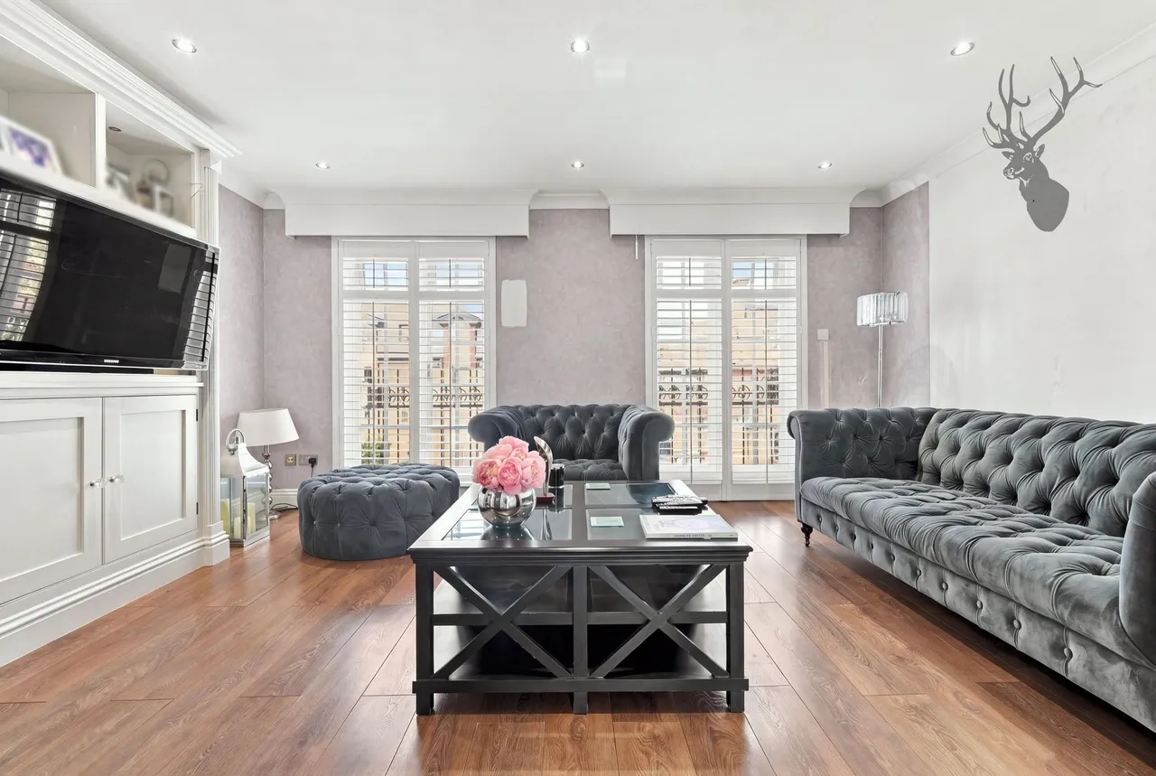 Buckhurst Hill, IG9, photo 2