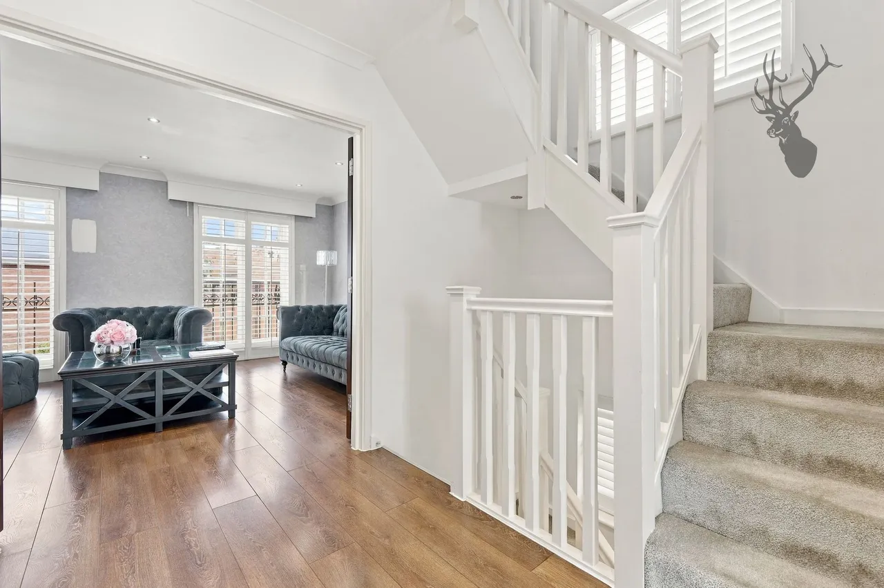 Buckhurst Hill, IG9, photo 10