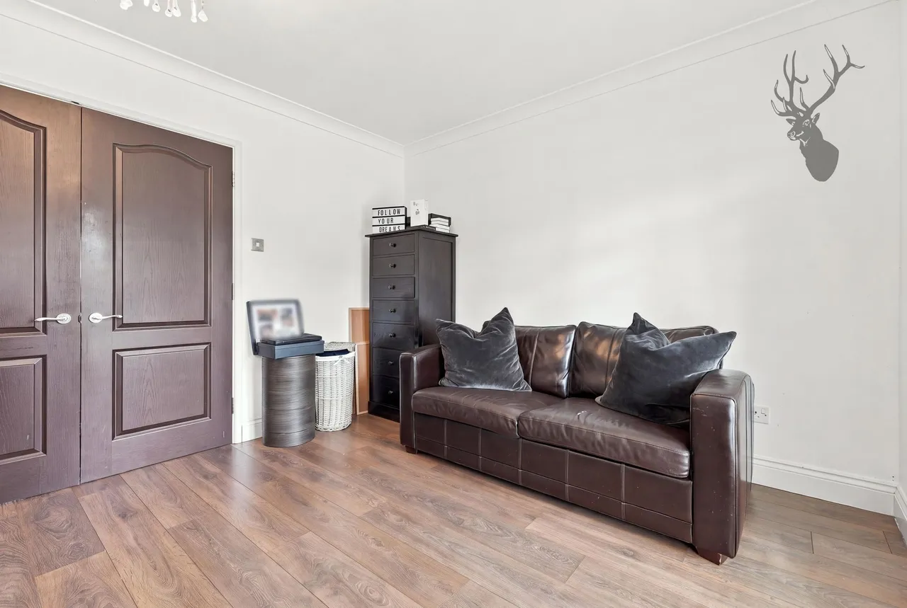 Buckhurst Hill, IG9, photo 13