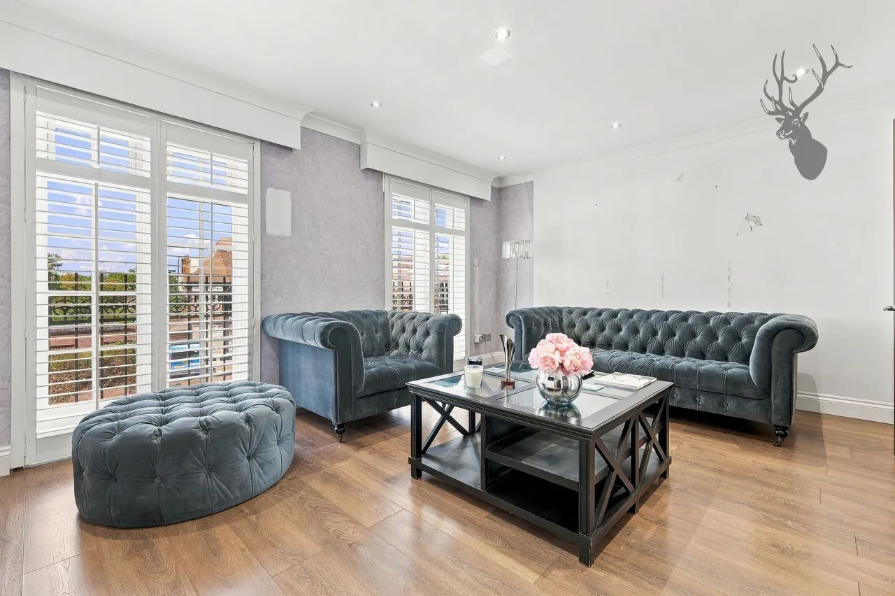 Buckhurst Hill, IG9, photo 3