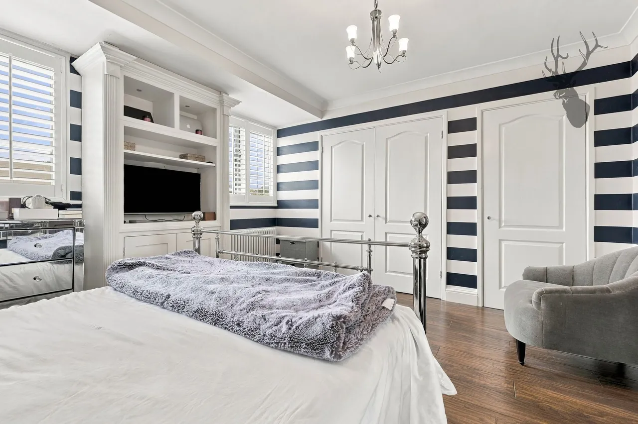 Buckhurst Hill, IG9, photo 17