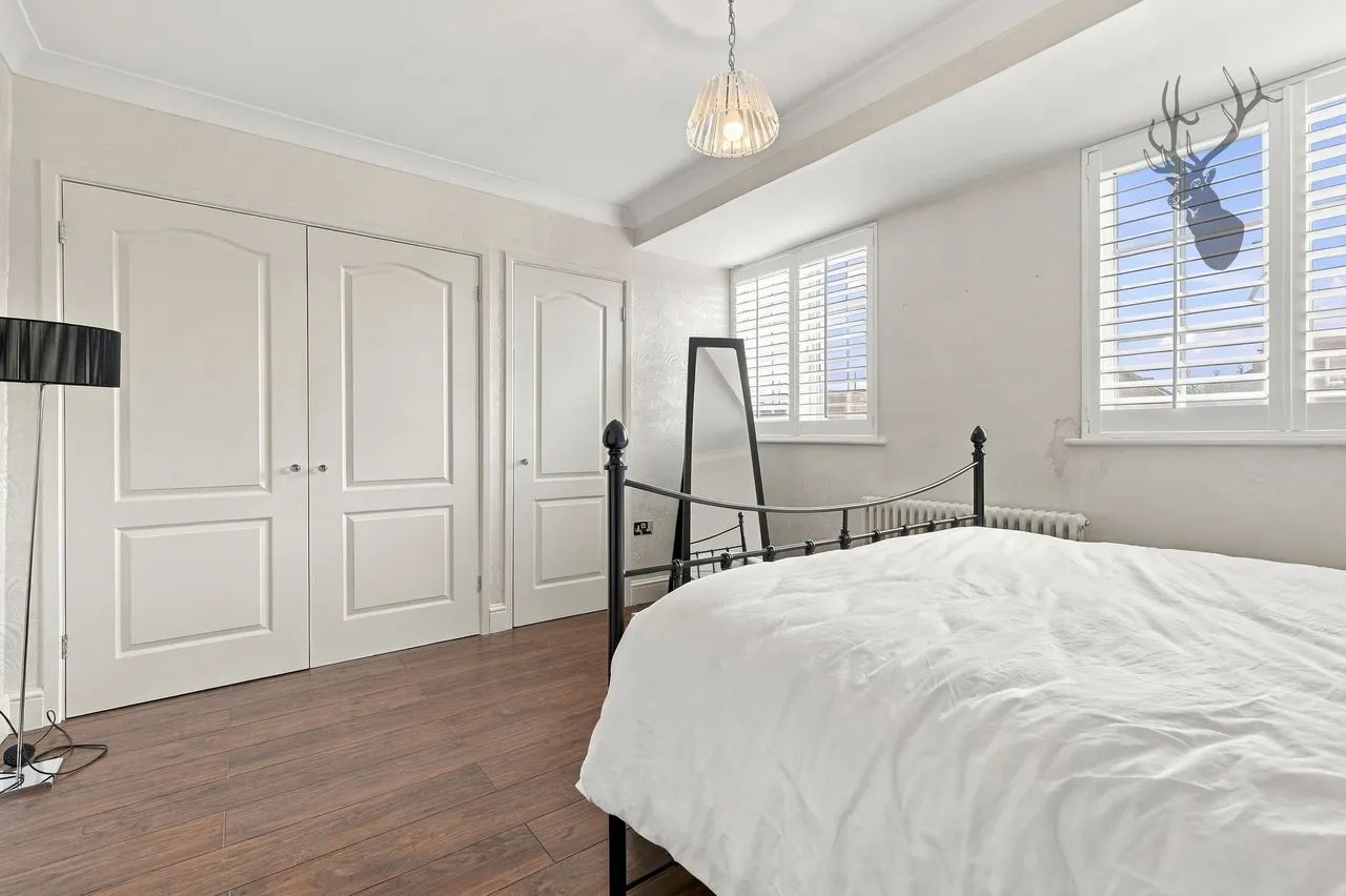 Buckhurst Hill, IG9, photo 21