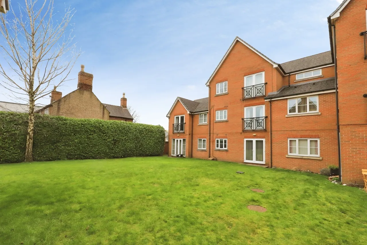 Prestwood Road, Wolverhampton, WV11, photo 16