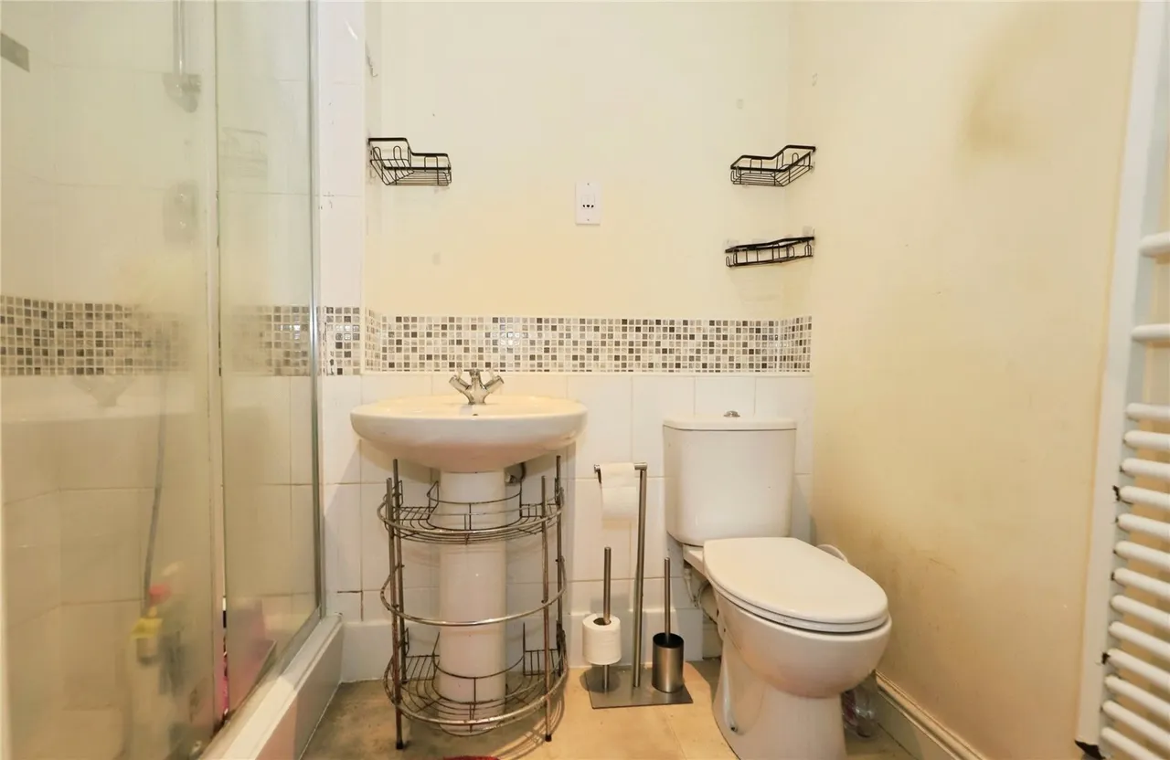 Prestwood Road, Wolverhampton, WV11, photo 8