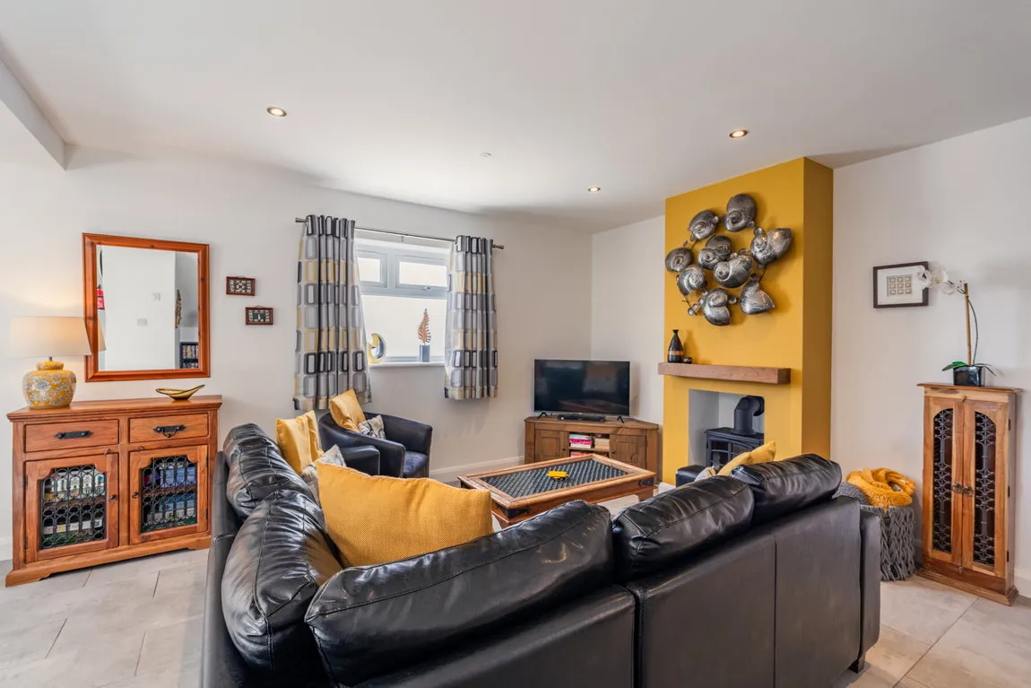 Penrallt, Pwllheli, LL53 5UB, photo 32
