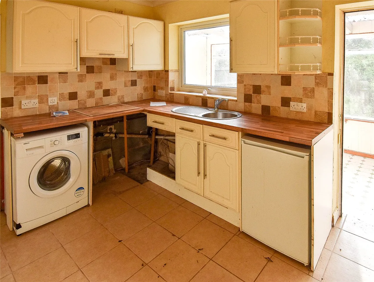 Aldbury Road, Highters Heath, Birmingham, West Midlands, B14 4NH, photo 3