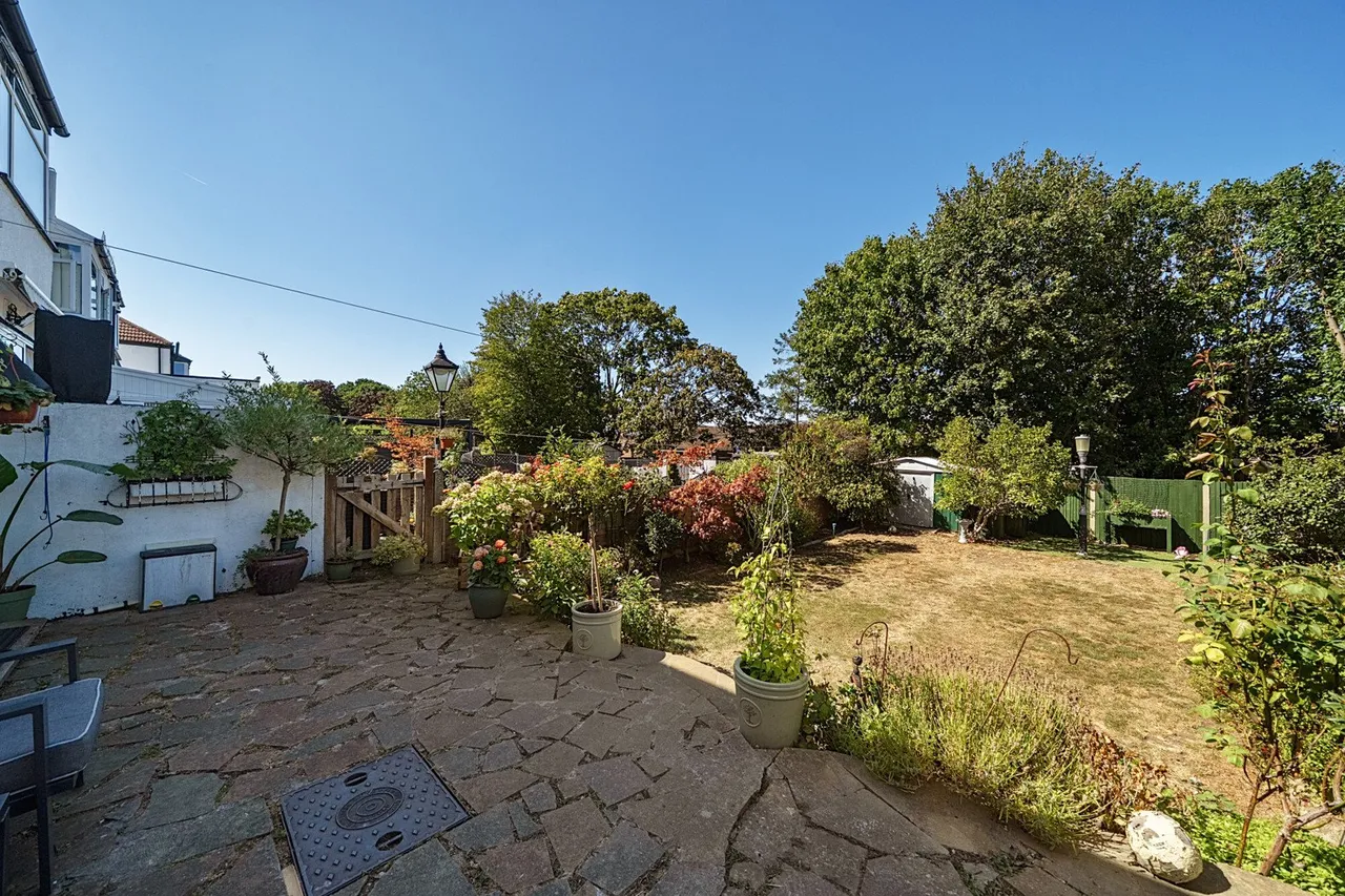 Dunkery Road, SE9, photo 5