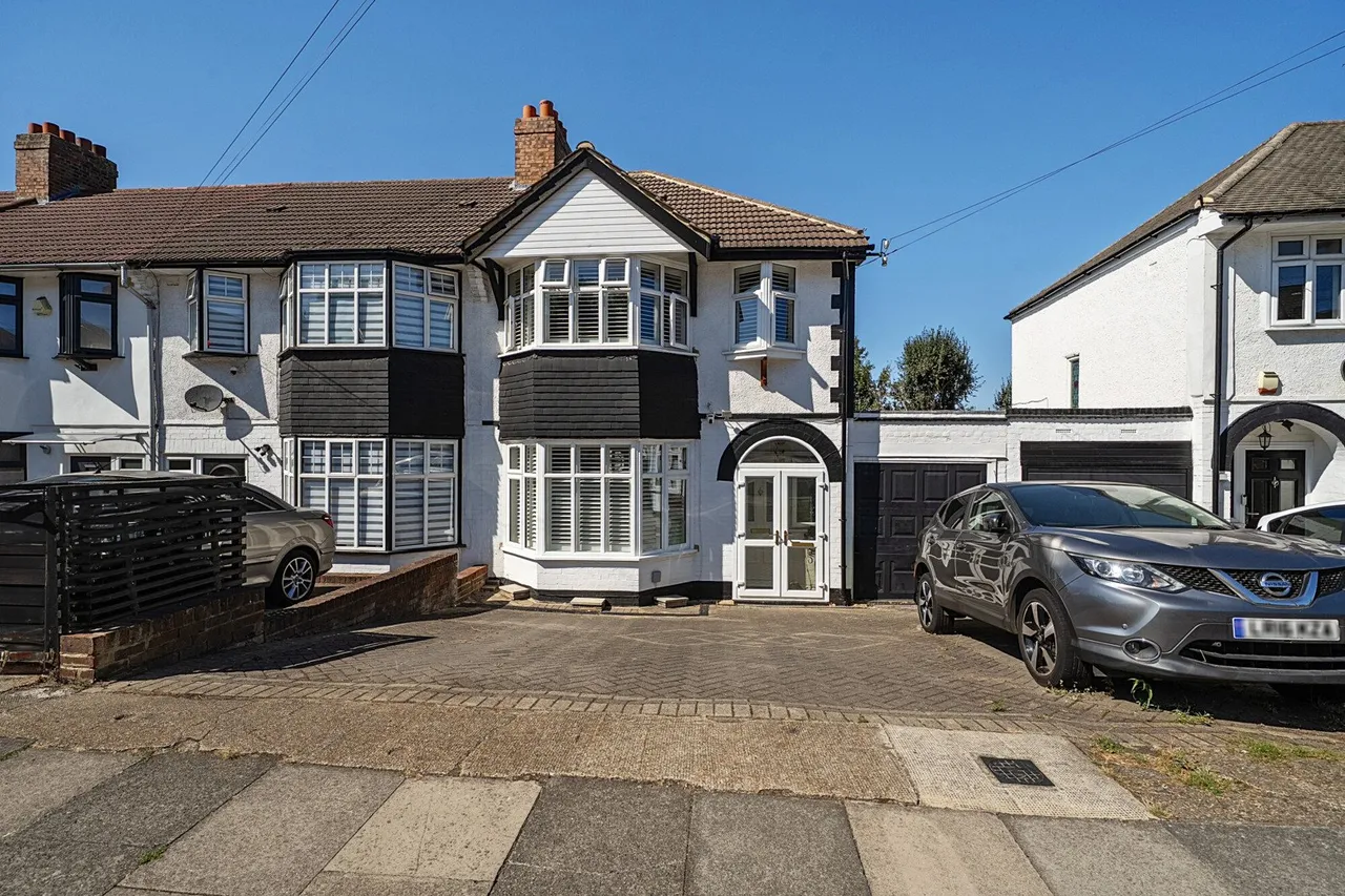 Dunkery Road, SE9, photo 18