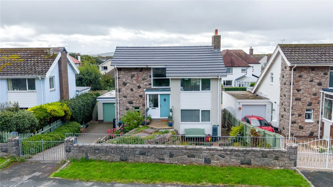 Abbey Road, Llandudno, Conwy, LL30 2EH, photo 2