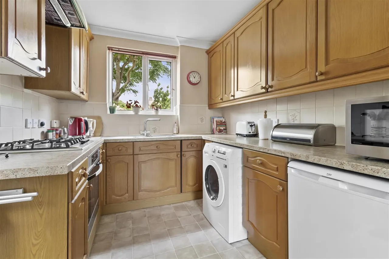 Sheridan Road, Broadwater, Worthing, photo 7