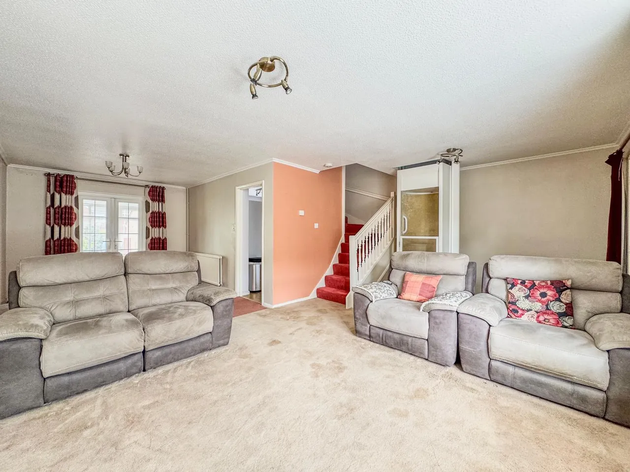 Pheasant Close, Tring, photo 7