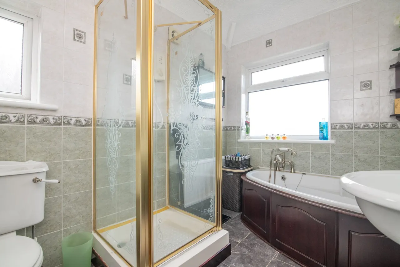 Hawthorn Croft, Oldbury, B68, photo 17