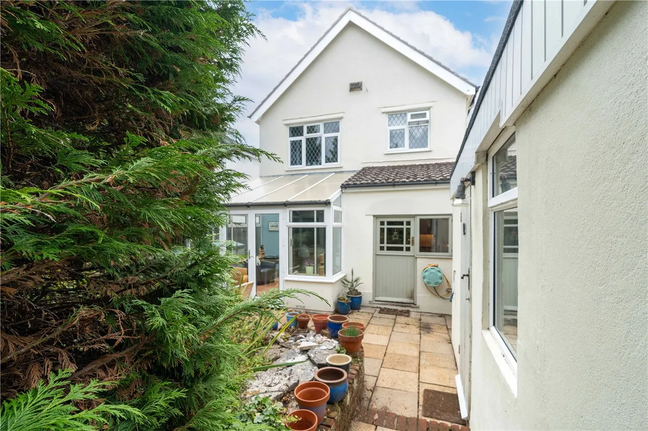 Magna Road, Bearwood, BH11, photo 23